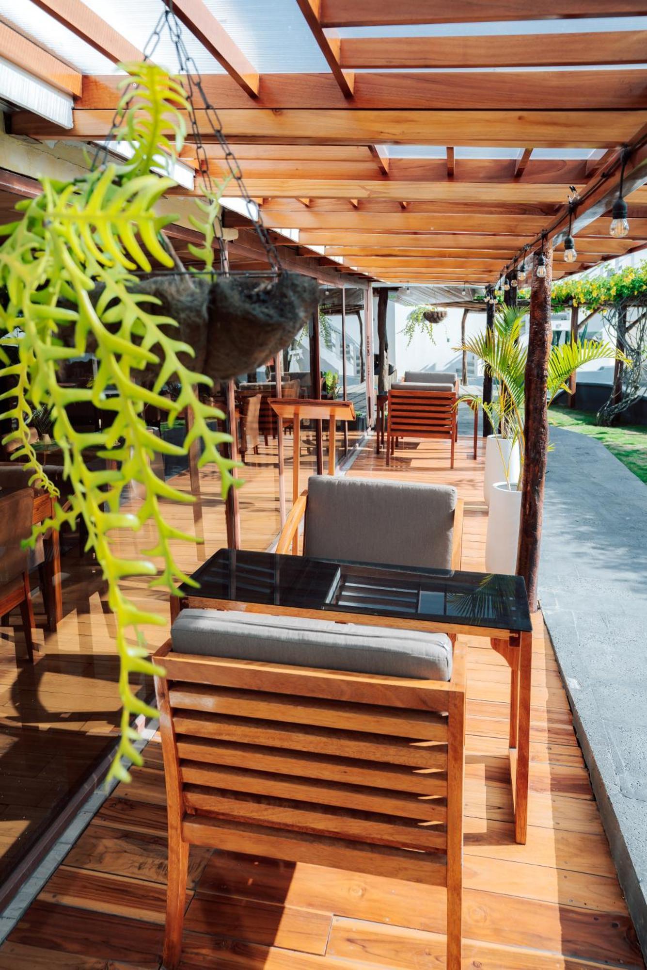 Hotel Ninfa Puerto Ayora (Galapagos Islands)