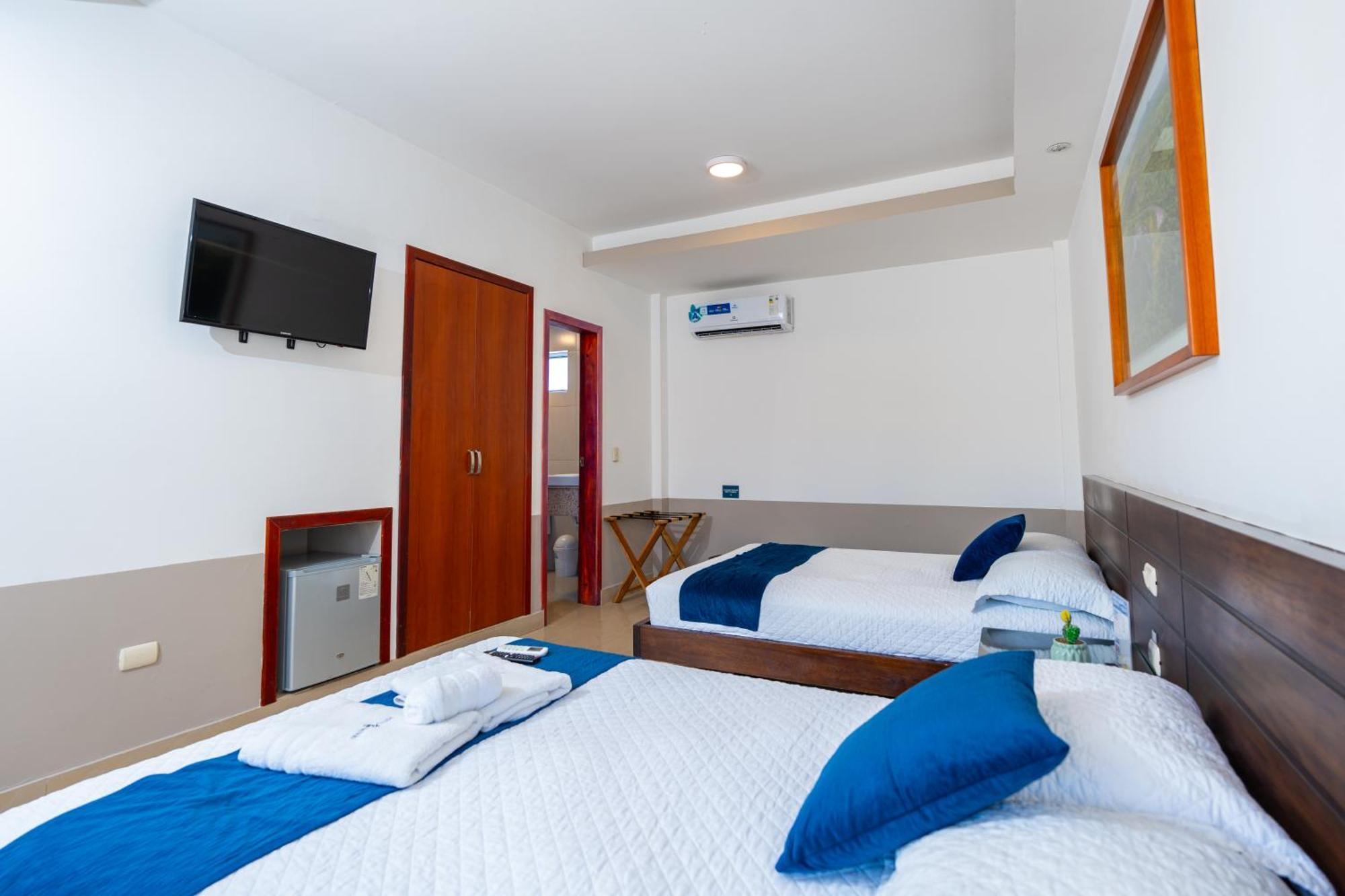 Ninfa 4* Puerto Ayora (Galapagos Islands)
