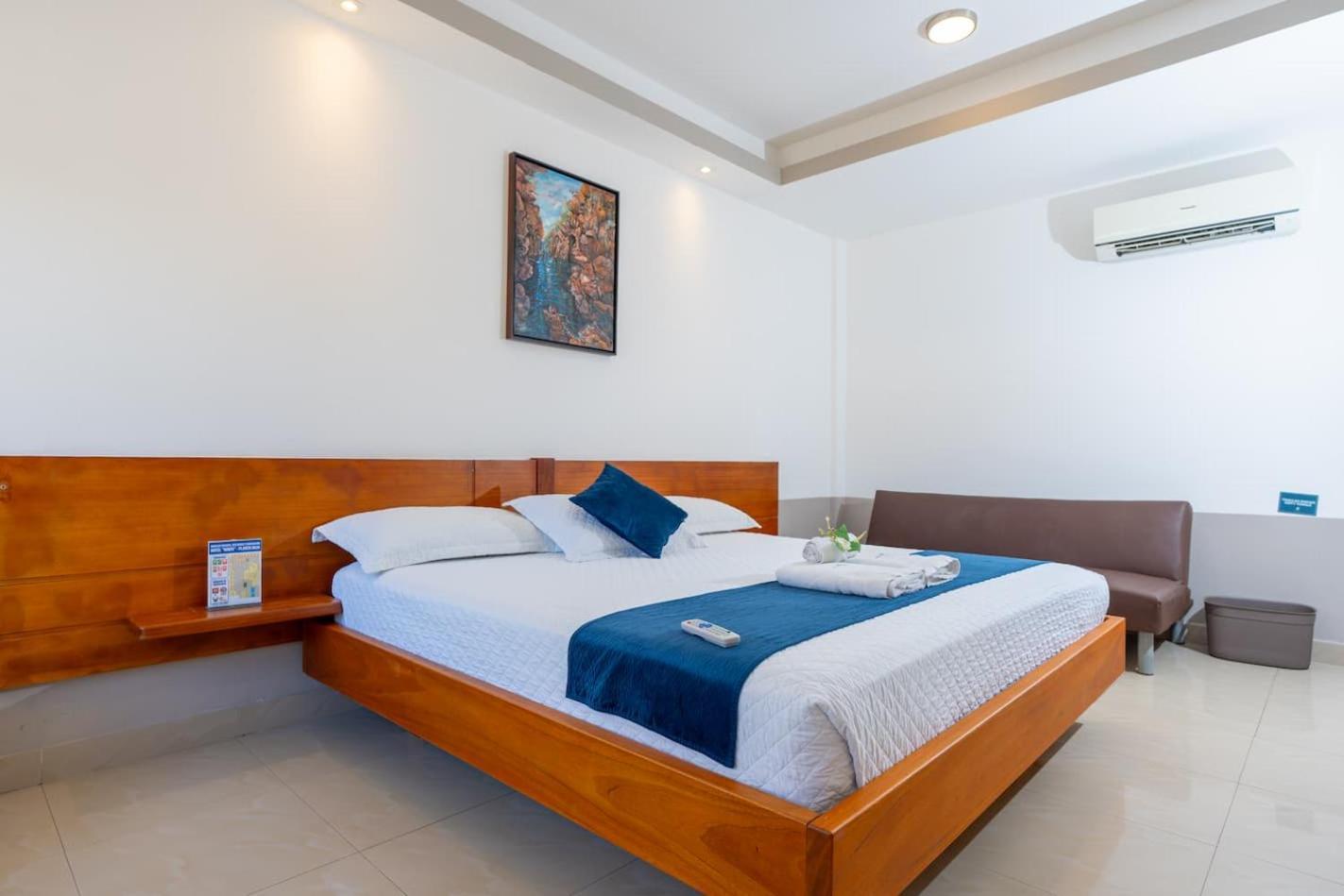 Ninfa Hotel